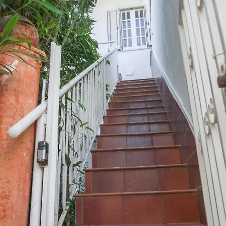 Casa Babbaluciana アパート