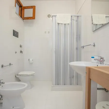 Casa Babbaluciana アパート モンデッロ