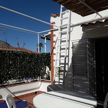 アパート Casa Babbaluciana モンデッロ